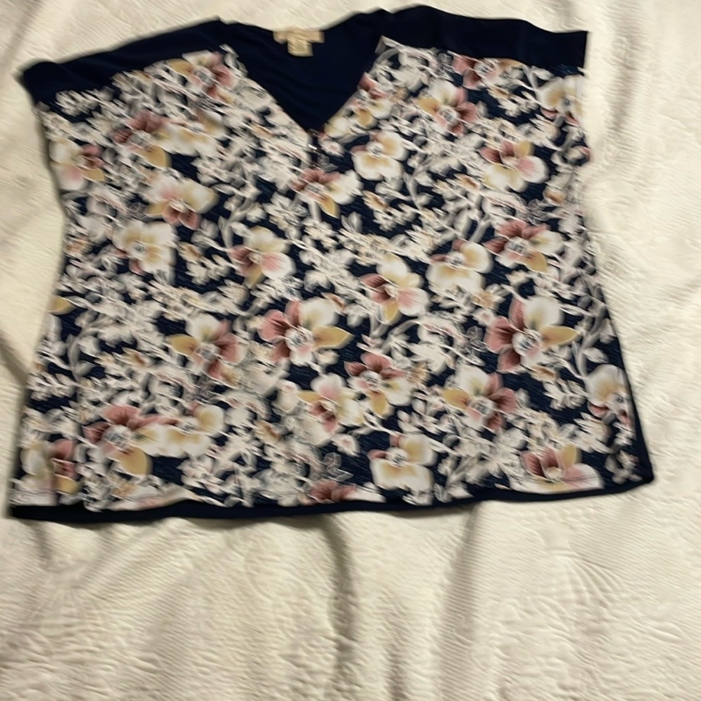 Black and Tan Boxy Short Sleeve Blouse